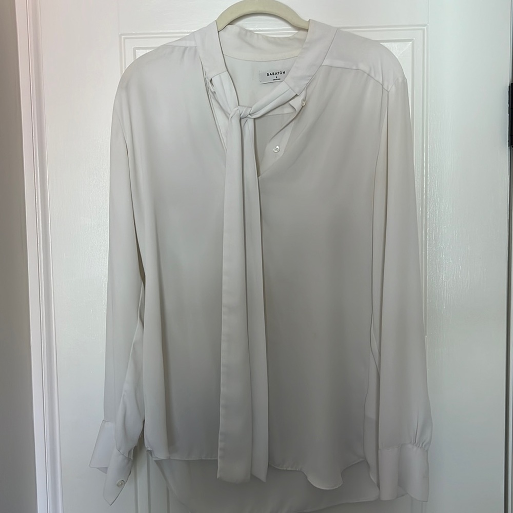 Aritzia Babaton Ivory blouse with neck ribbon Size S